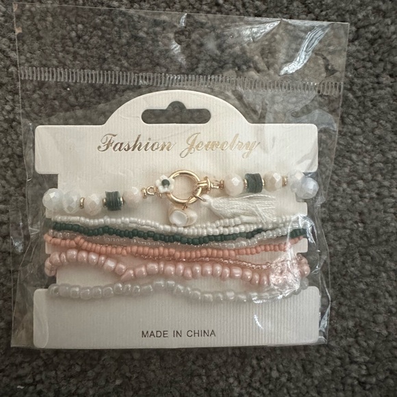 iYours 5 sets Bohemian Multilayer Tassel Bracelets - Picture 5 of 6